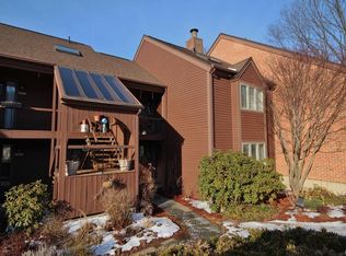 1007 Eagle Bay Dr, Ossining, NY 10562