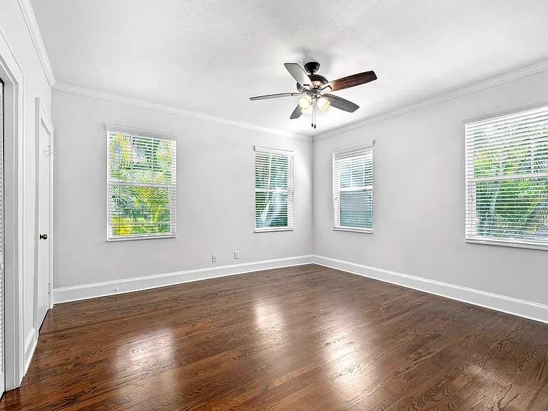 2317 W Texas Ave #4 — Photo 8