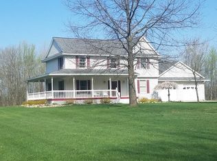 9116 Henderson Rd, Goodrich, MI 48438