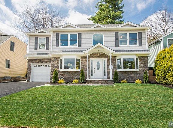 2nd image of 17-42 Hunter Pl #1X