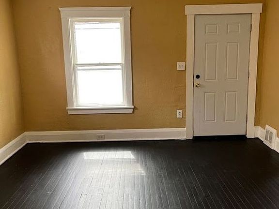 2nd image of 12407 Gay Ave