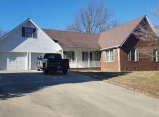 11335 Flowers Dr, Dexter, MO 63841