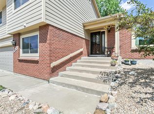 2014 S Holland Ct, Lakewood, CO 80227
