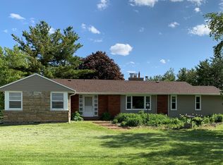 23041 W Grass Lake Rd, Antioch, IL 60002