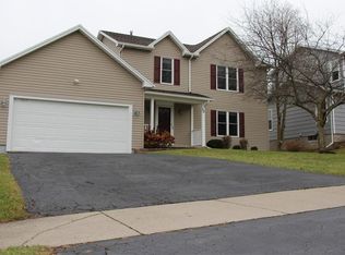 72 Cheshire Ln, Rochester, NY 14624