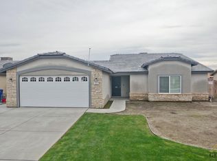 613 Corregidora Ave, Bakersfield, CA 93307