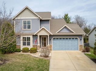 5372 Ballyduff St, Fitchburg, WI 53711