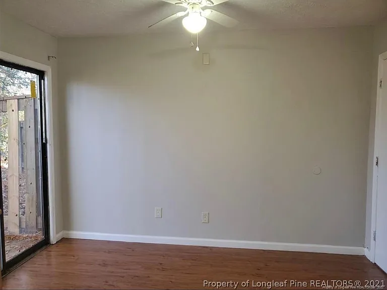 5868 Aftonshire Dr — Photo 2