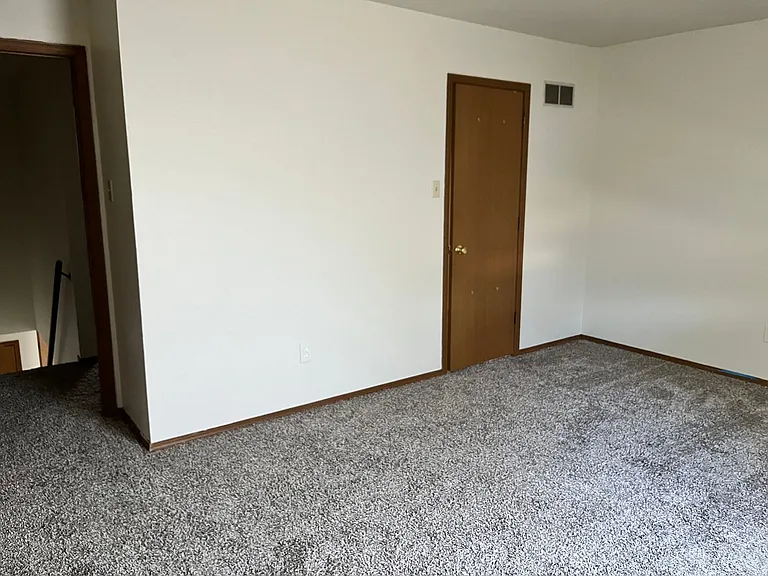 1210 W Main St — Photo 5