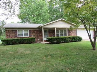 2347 Chadwick Dr, Alton, IL 62002