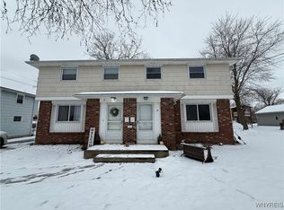 74 Vandenberg Ave, Lancaster, NY 14086