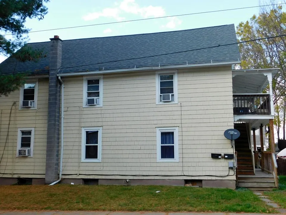 Building Photo 3