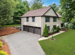 25 Dexter Rd, Melrose, MA 02176
