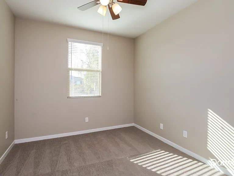 40560 W Jenna Ln — Photo 10