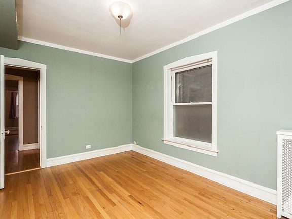 5th image of 4621 N Lawndale Ave #1