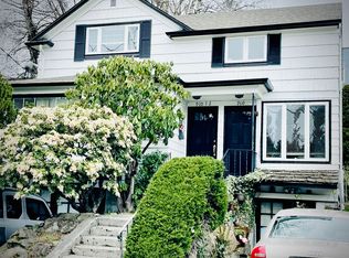 910 E Prospect St APT A, Seattle, WA 98102