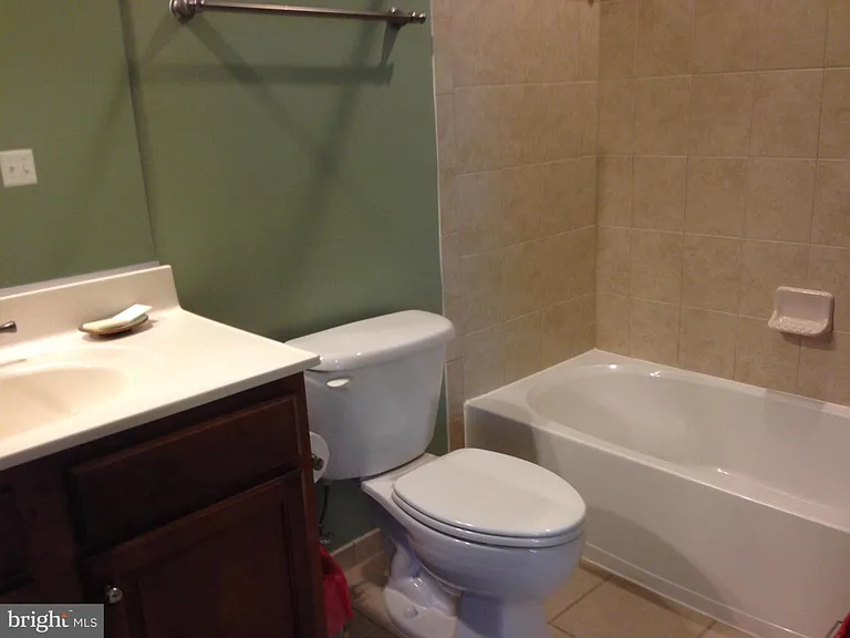 43593 Popes Creek Sq — Photo 27