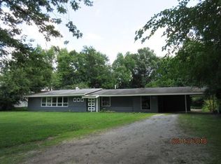 674 Sharon Valley Rd, Newark, OH 43055