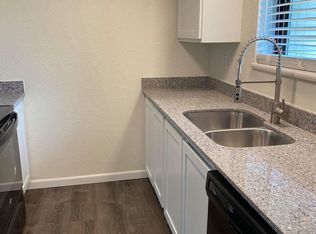 380 Ryan Rd #6, Buckley, WA 98321