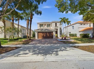 15675 SW 52nd Ct, Hollywood, FL 33027
