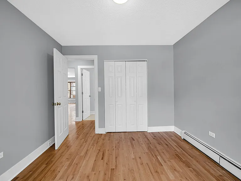 2620 W Foster Ave #1 — Photo 14