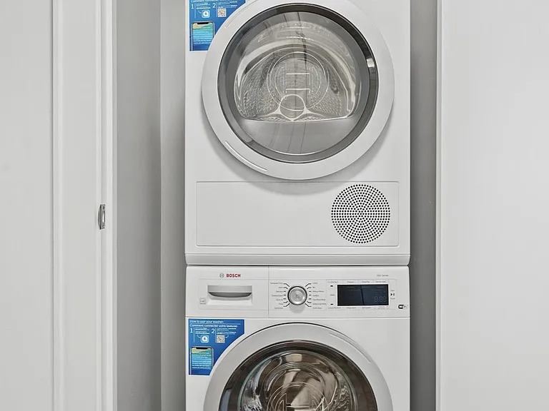 Washer/Dryer
