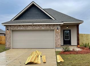 1001 Stella Rd, Foley, AL 36535