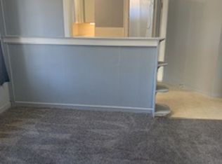 102 W Arlington St APT 4, Waterloo, IA 50703