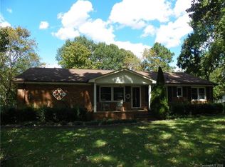3992 Harrisburg Dr, Harrisburg, NC 28075