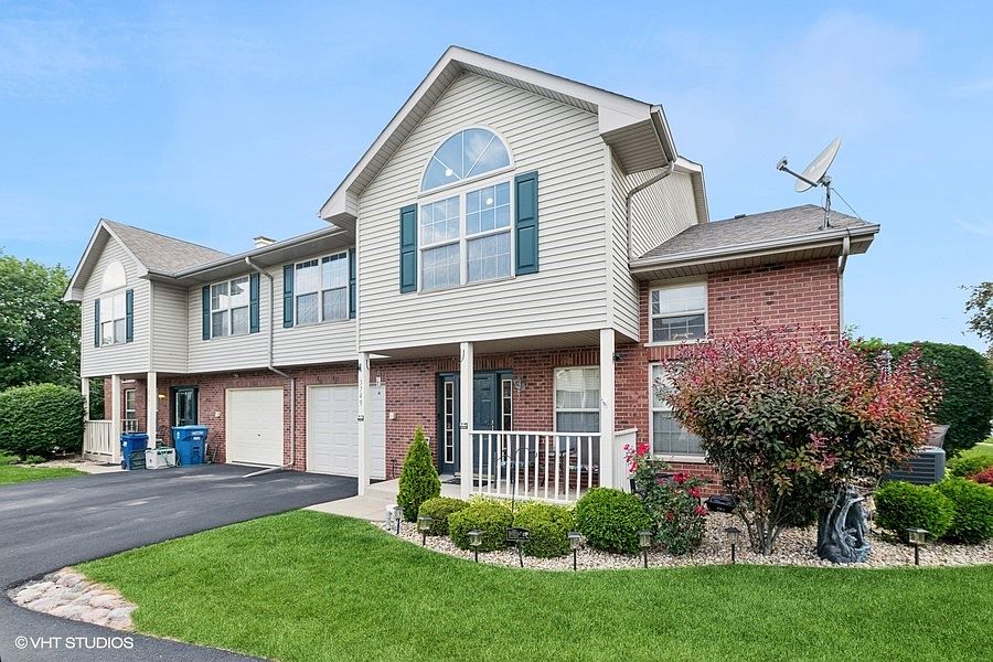 1st image of 3749 W Glen Dr #1001