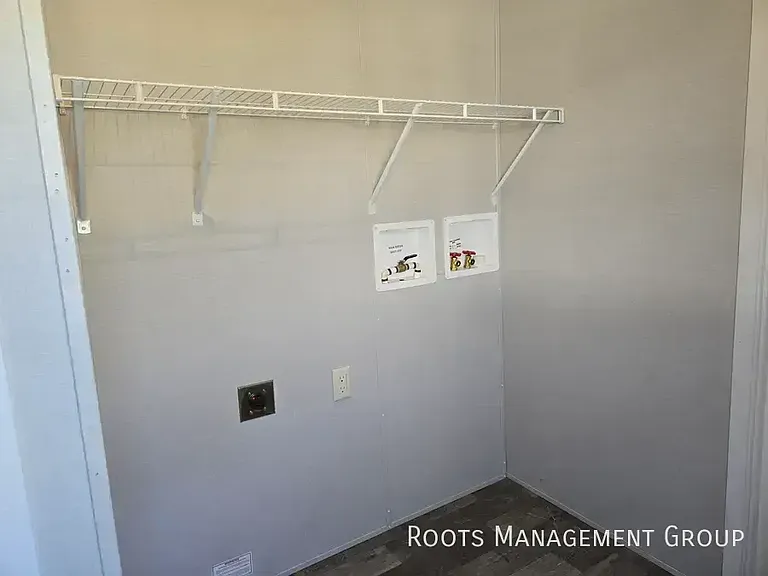 75 Eagle Dr #75 — Photo 3