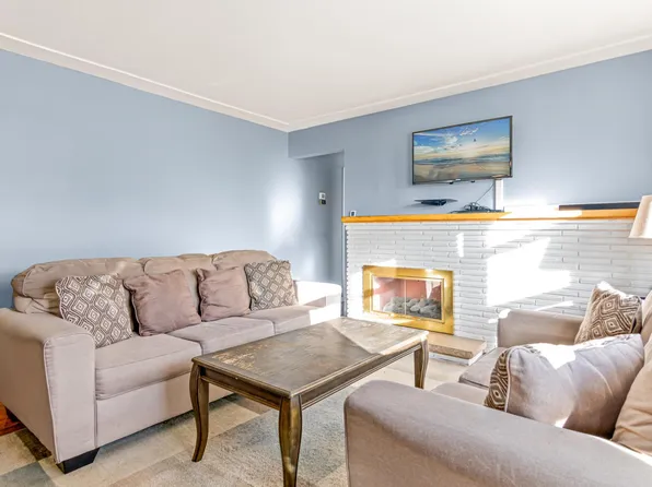 3700 55th Ave N, Brooklyn Center, MN 55429