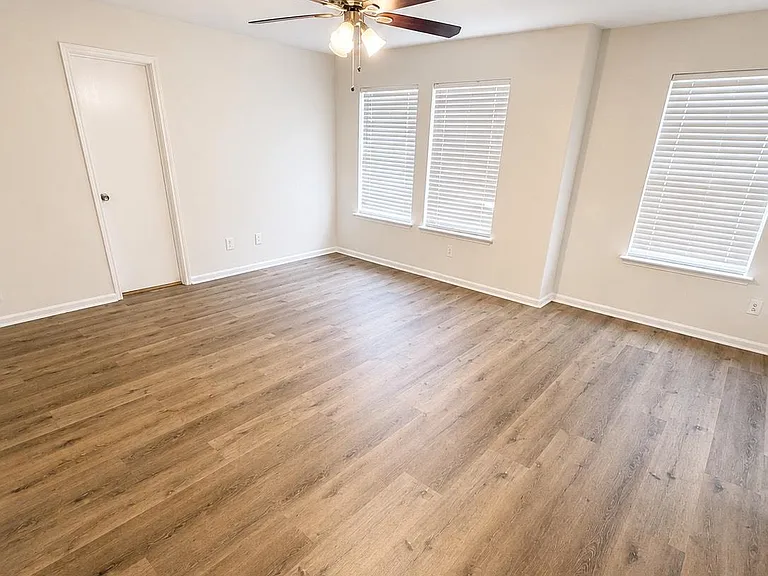 3910 Wimberley Hollow Ln — Photo 12