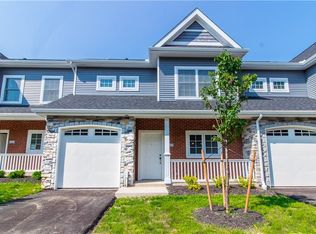 8996 Calpin Pkwy, Clarence Center, NY 14032