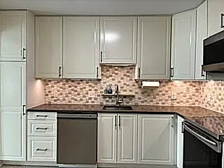 671 Liberty Pointe Dr — Photo 5