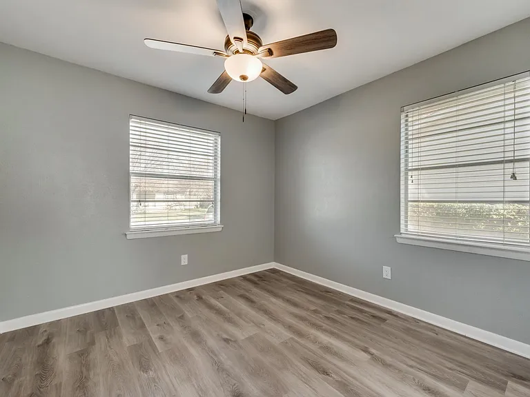 2322 English Dr — Photo 14