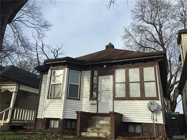 6749 Schofield Pl photo 1