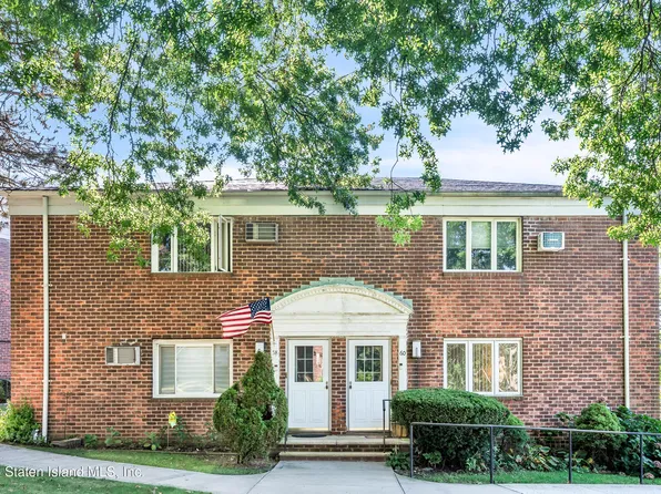 60 Seth Ct #A, Staten Island, NY 10301