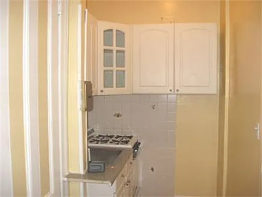Rented by Level Group | media 28