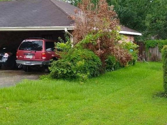 3rd image of 202 Bellemont Dr