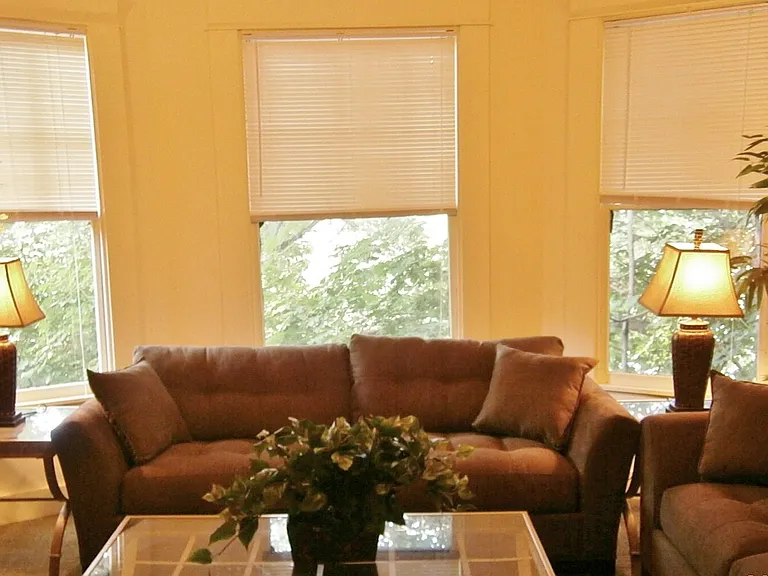 102 Highland Pl #2 — Photo 1