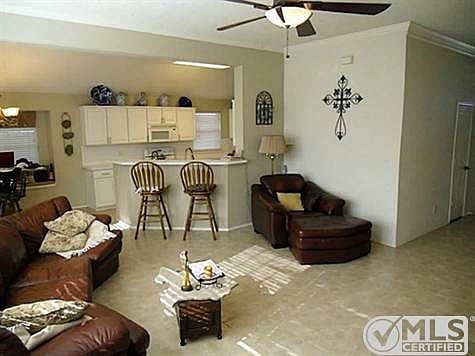 5th image of 4808 Seneca Dr