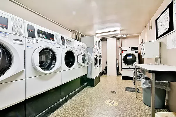 Rented by Platinum Properties | media 6