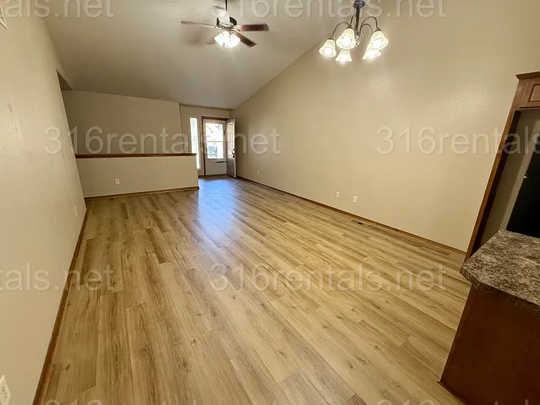 2332 S Goebel Cir — Photo 2