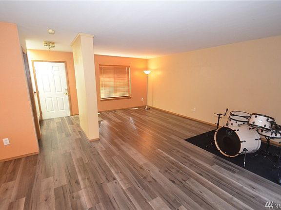 4th image of 2701 159th Street Ct E