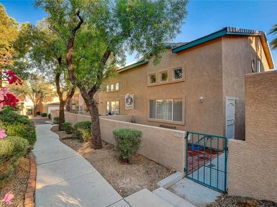 5235 Sacha Way, Las Vegas, NV, 89118