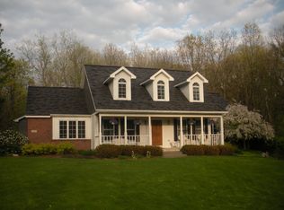 10144 Augusta Valley Ct SE, Ada, MI 49301