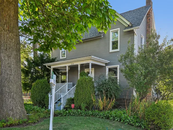 2900 Gabriel Ave, Zion, IL 60099