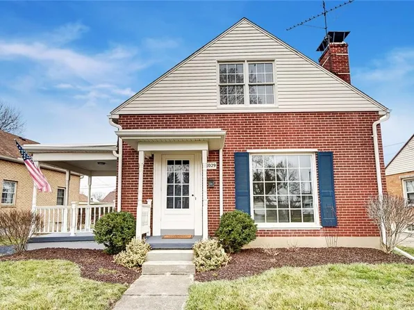 1029 Broadmoor Dr, Dayton, OH 45419