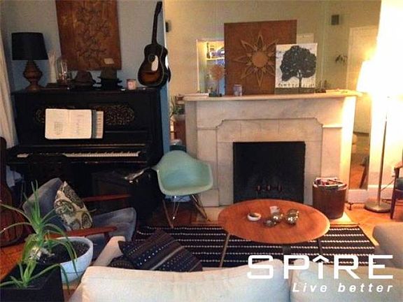 2nd image of 31 W 75th St APT 3A